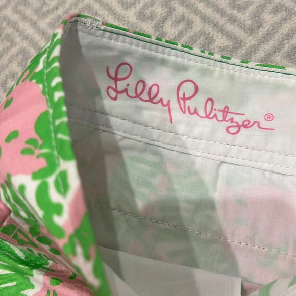 Lilly Pulitzer Callahan Shorts - Picture 2 of 4